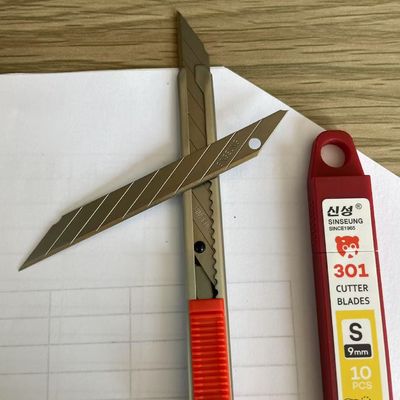 comprare 0.38mm Silver 9mm Cutter Blades for Heavy Duty and Industrial Cutting.38mm Silver 9mm Cutter Blades for Heavy Duty and Industrial Cutting fabbricazione online