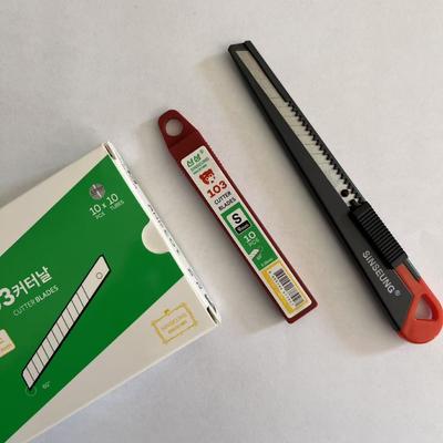 comprare Silver 9mm Cutter Blades Made of High Carbon Steel for Precision Cutting fabbricazione online