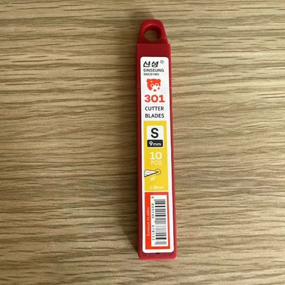 9mm Silver SK2 Carbon Steel 30° Snap Off Blade con 9 segmenti