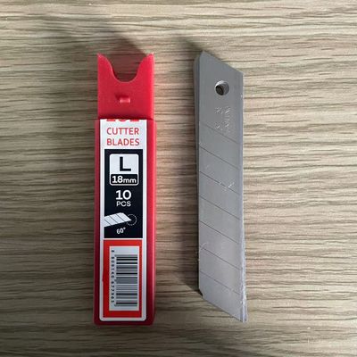 Larghezza di taglio liscia senza sforzo 18 mm lame di coltello 8 segmenti Sk2 acciaio ad alto carbonio spessore 0,5 mm